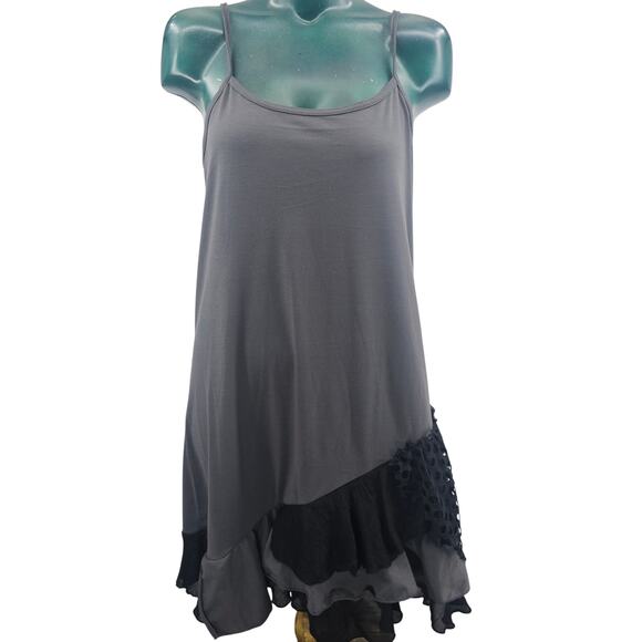 Noelle Knit Boho Ruffle Cami Dress Adjustable Straps Gray & black  Size S/M 3637 - Picture 1 of 8